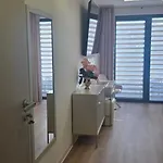 Venetia-rooms
